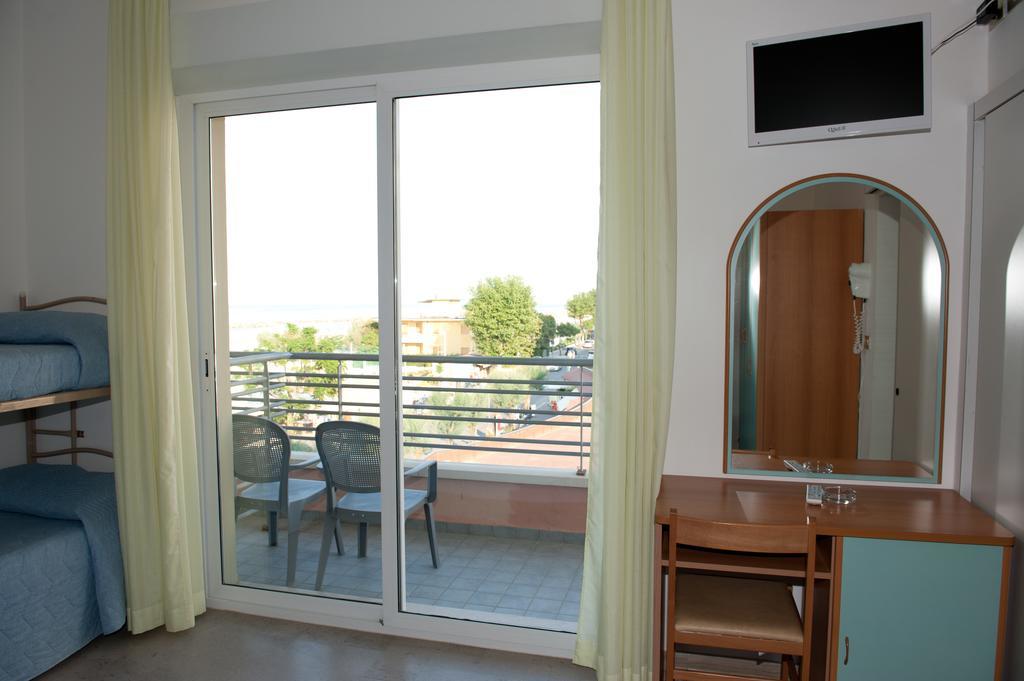 Albergo Villa Mauri Rimini Extérieur photo