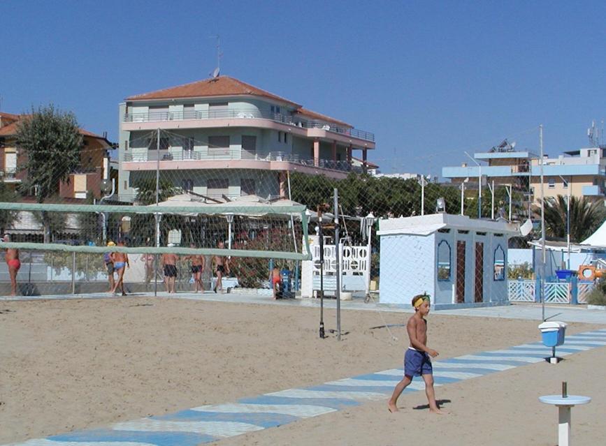 Albergo Villa Mauri Rimini Extérieur photo